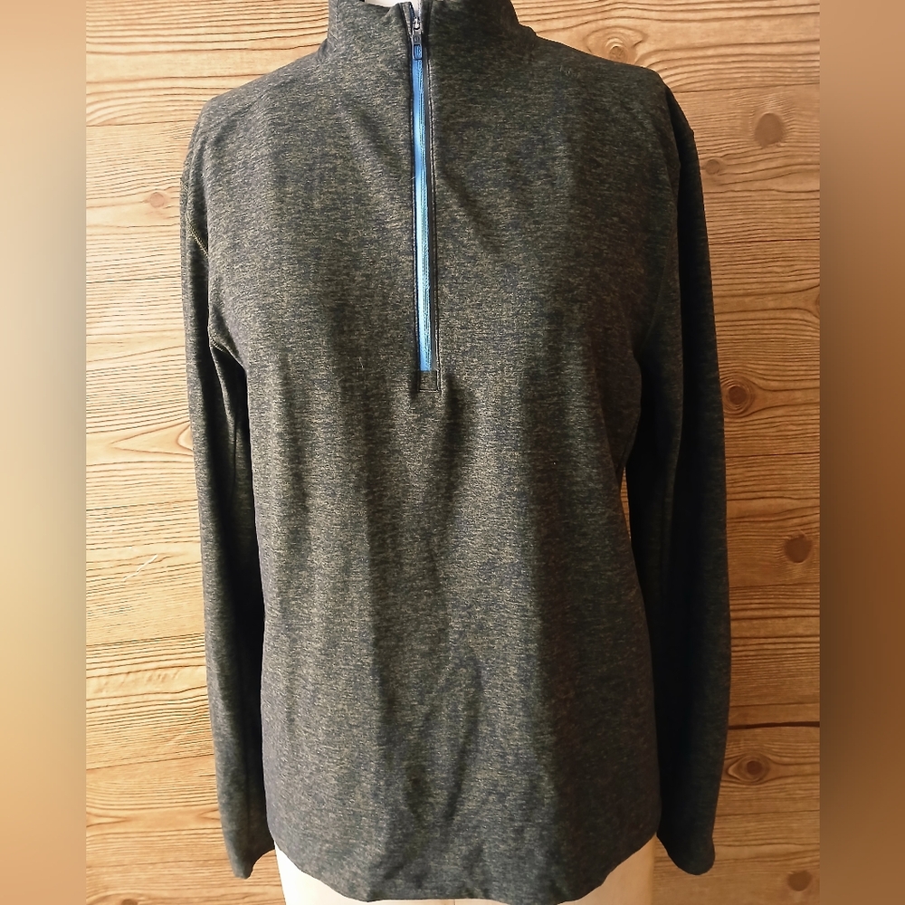 lululemon athletica Women's   Sweater